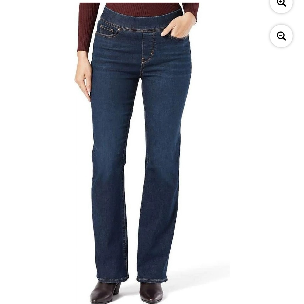 Levi's Signature Totally Shaping Pull-on Boot Cut Jeans SZ 22